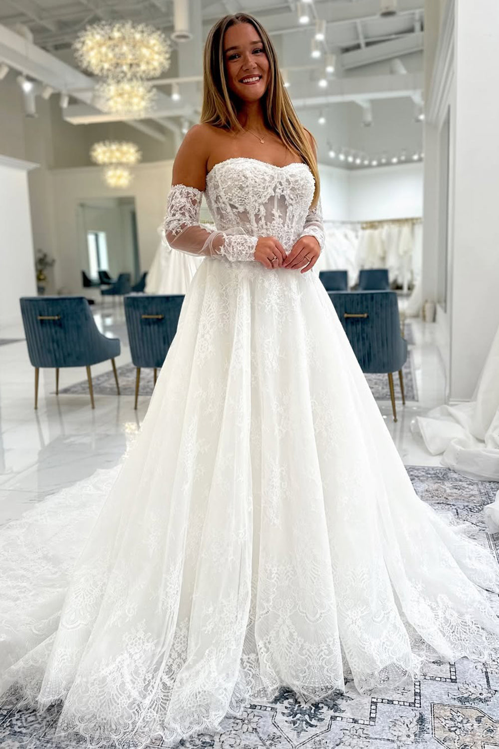 A Line Sweetheart Tulle Lace Appliqued Beach Wedding Dresses for Bride