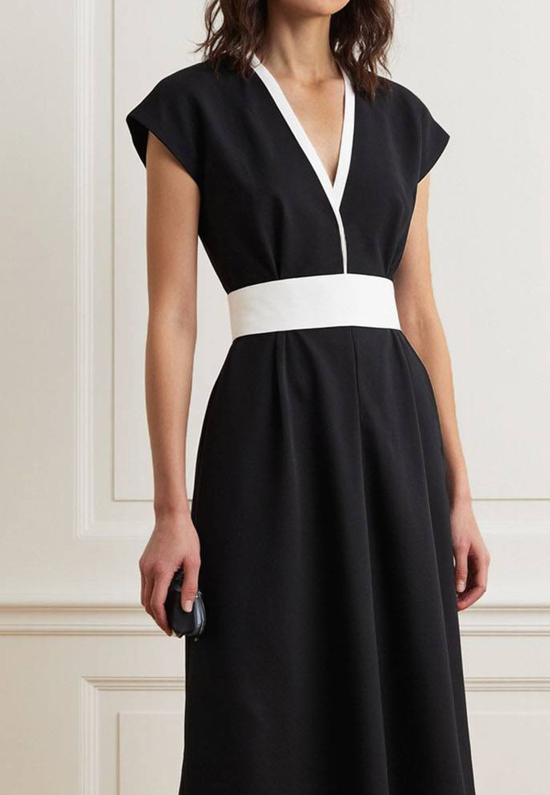 V-Neck Cap Sleeves Black White Semi-Formal Knee-Length Work Dress