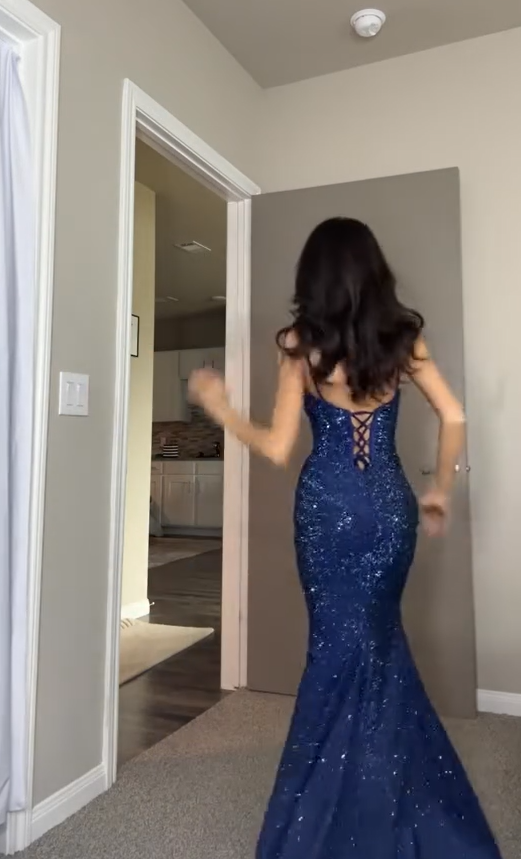 Sparkling Dark Blue Spaghetti-Straps Mermaid Sleeveless Split Prom Dress