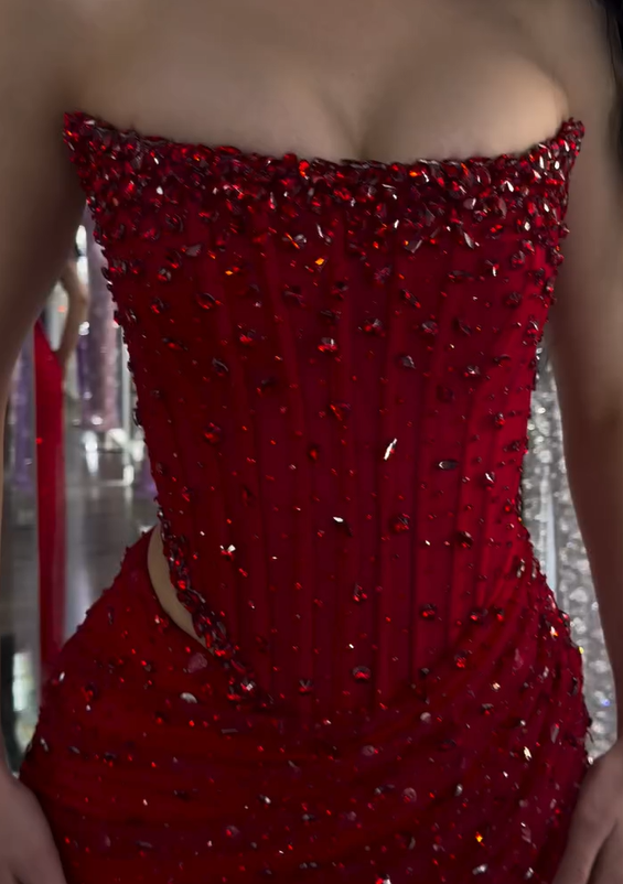 Luxurious Red Straight Across Sleeveless Rhinestone Split Prom Dress
