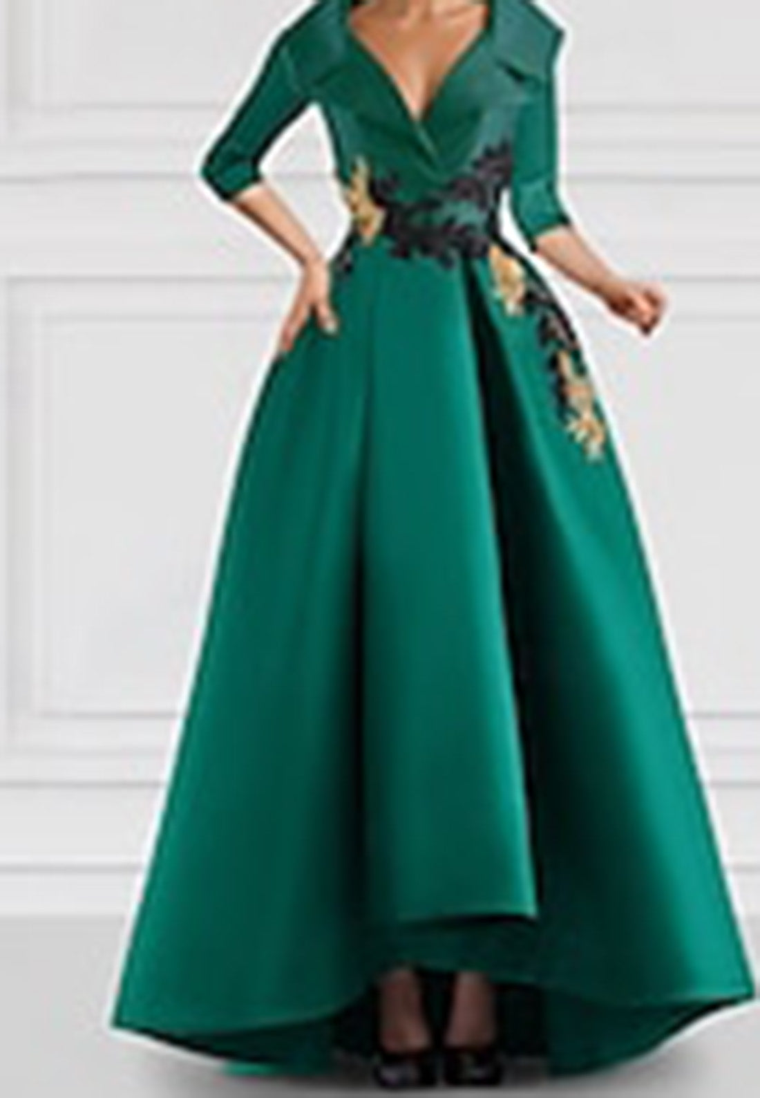 A-Line Evening Gown Vintage Embroidered Elegant DressV Neck Pocket Satin with Beading Appliques