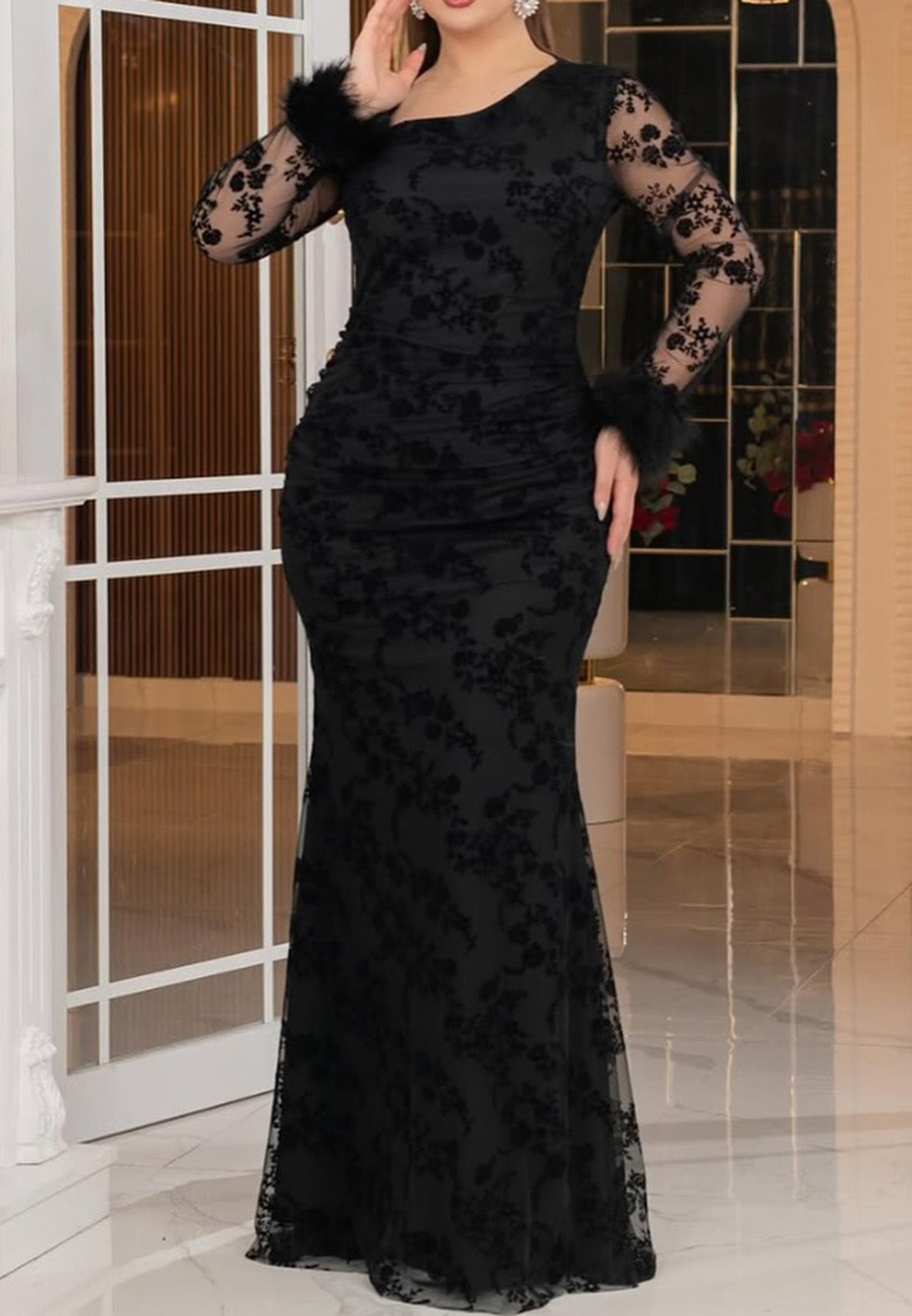 Asymmetrical Long Sleeeves Floral Appliques Mermaid Mother of Bride Dress