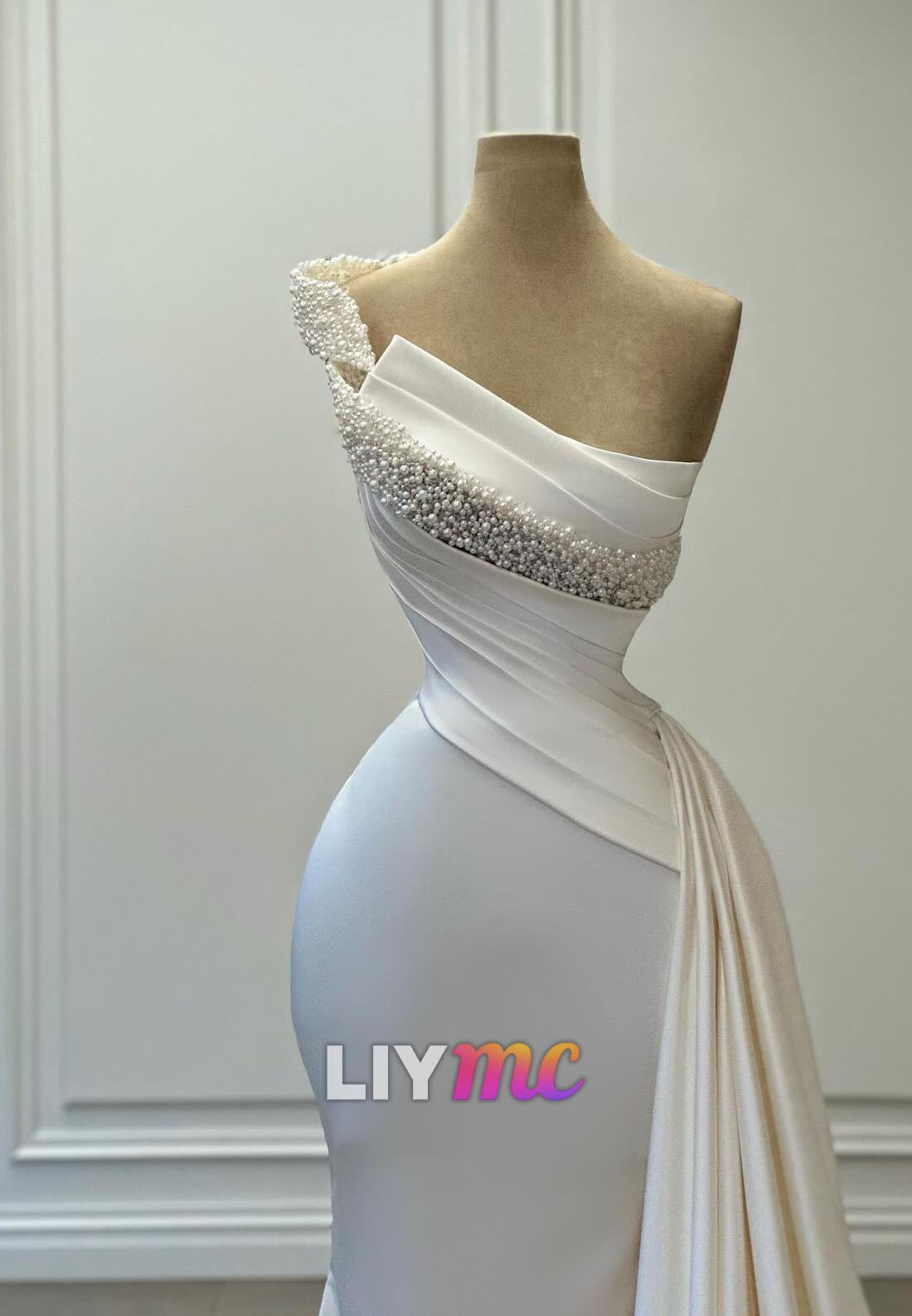 Asymmetrical Pearl Sleek Pleated Mermaid Wedding Dress