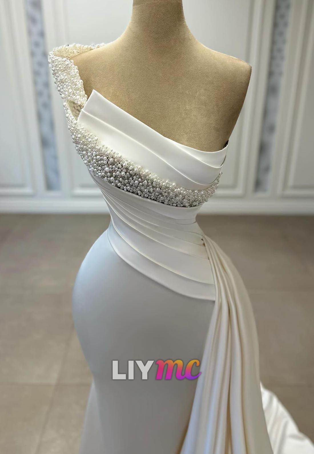 Asymmetrical Pearl Sleek Pleated Mermaid Wedding Dress