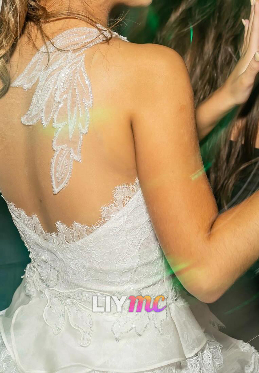 Asymmetrical Sleeveless Tiered Appliques Short Wedding Dress