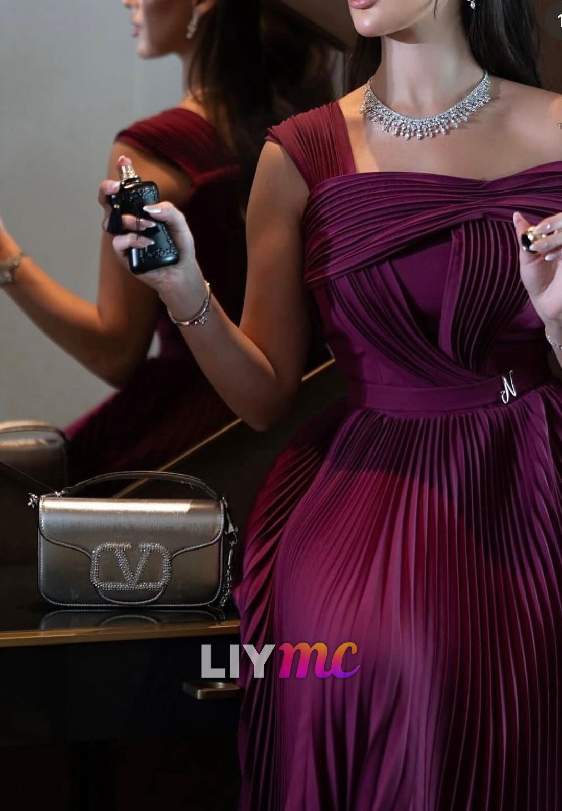 Asymmetrical Straps Pleated A-Line Evening Dress