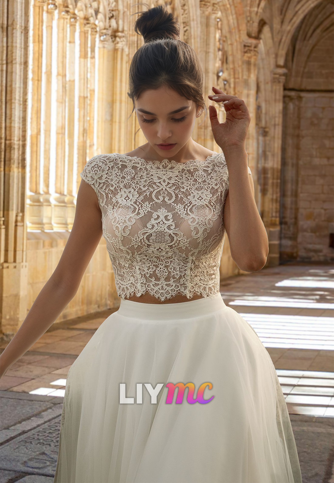 Bateau Cap Sleeves Lace Appliques A-Line Ball Gown Wedding Dress