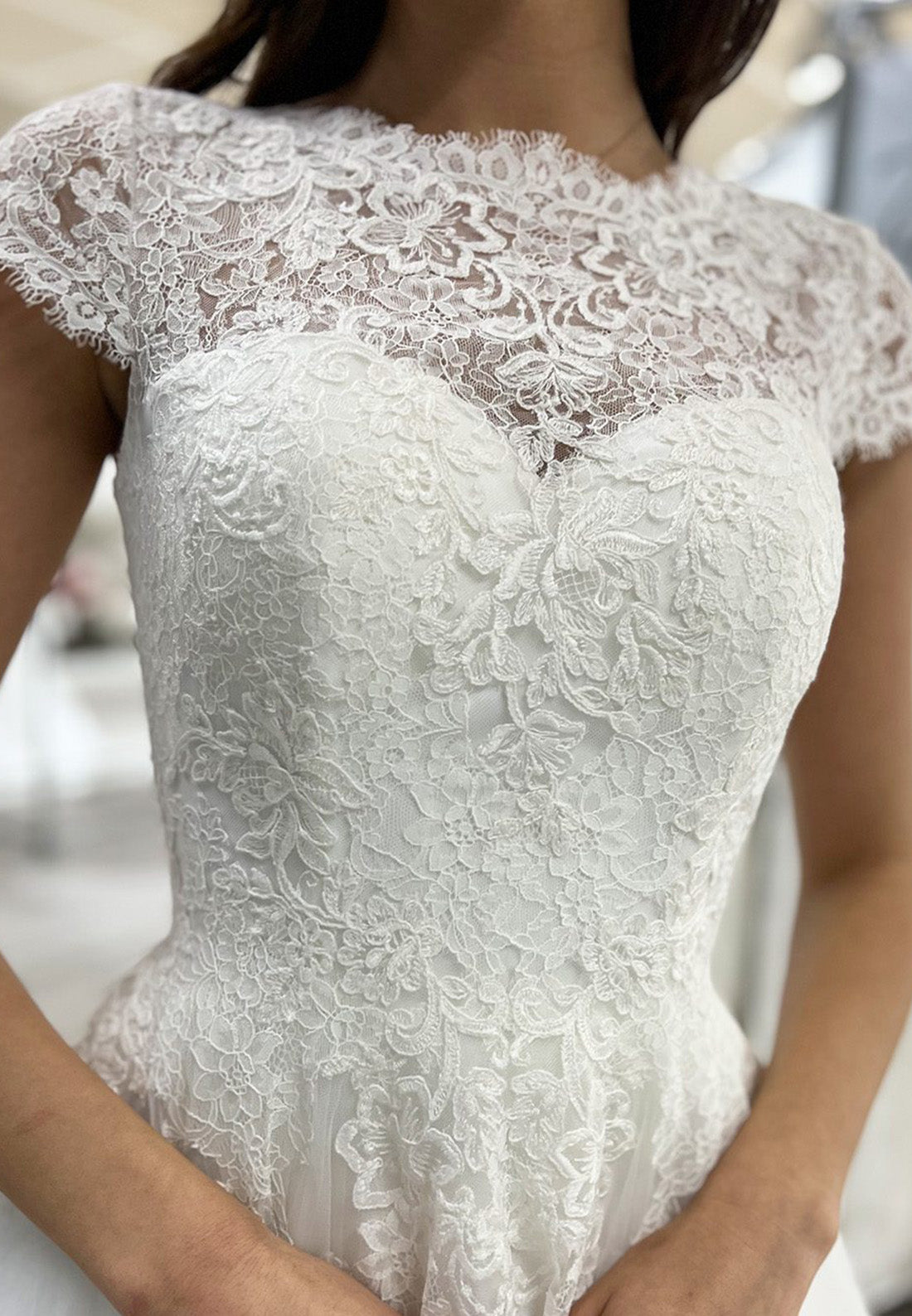 Bateau Cap Sleeves Lace Appliques Midi Wedding Dress