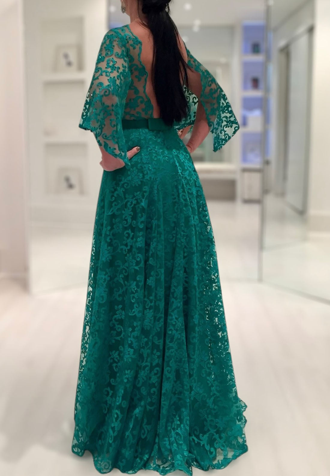 Bateau Long Sleeves Appliques A-Line Mother of Bride Dress