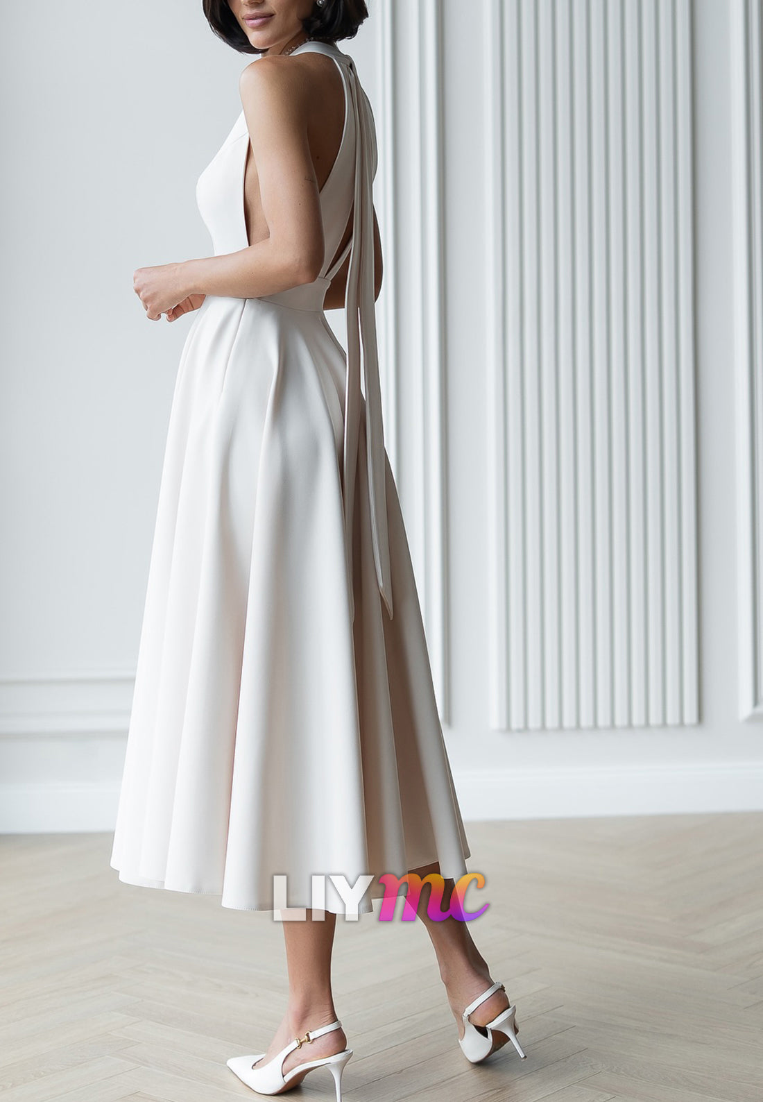 Bateau Sleeveless Sleek Pleated A-Line Midi Wedding Dress