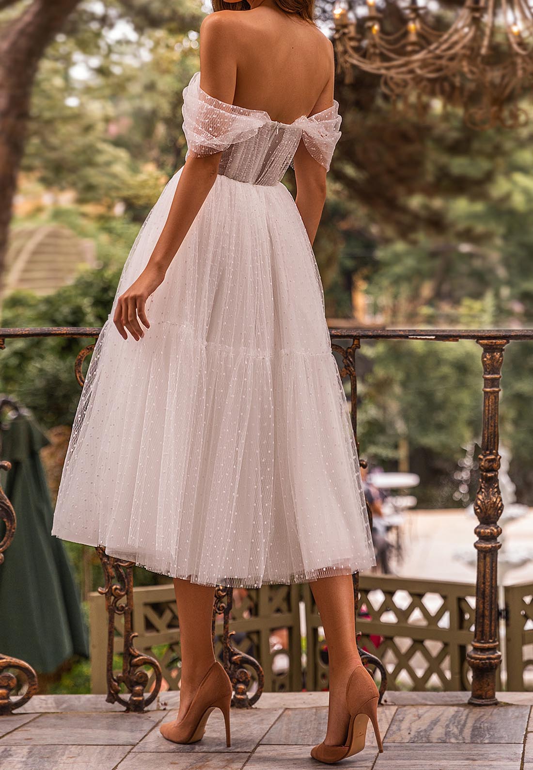 Off-Shoulder Strapless Tulle A-Line Beach Wedding Dress