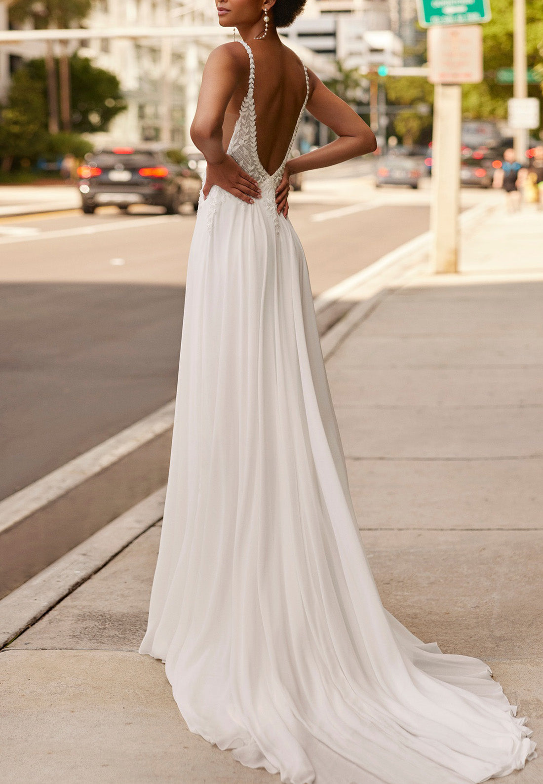 V-Neck Straps Appliques A-Line Wedding Dress