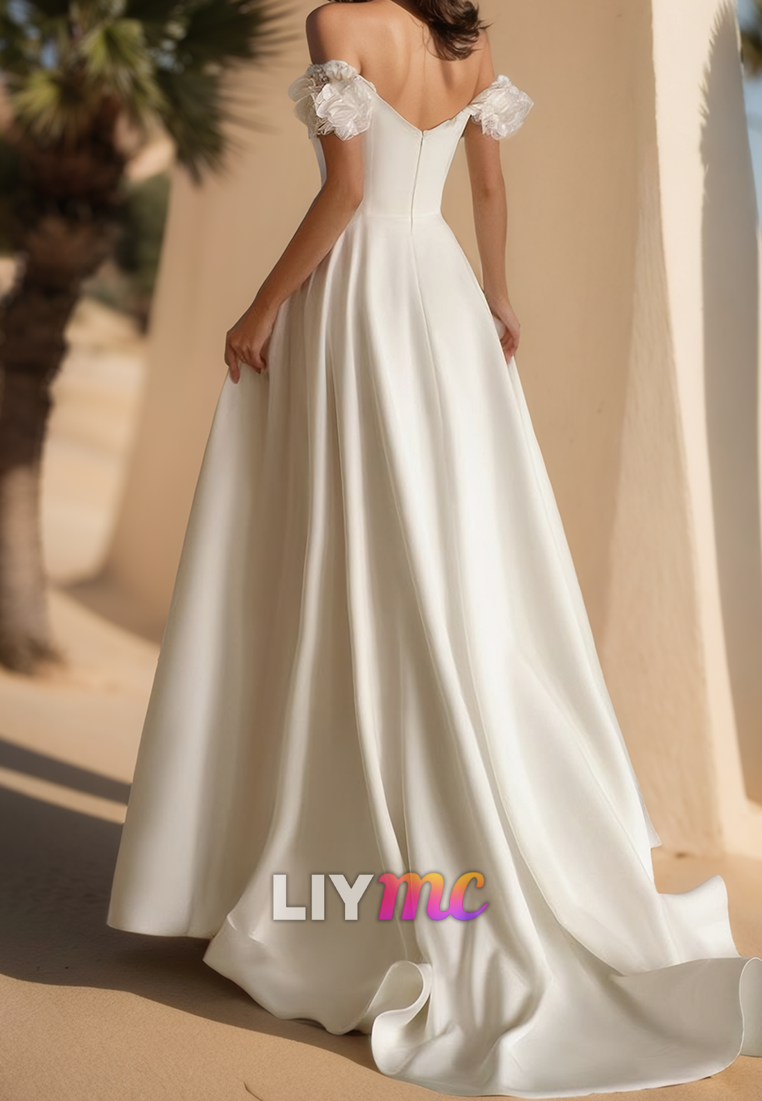 V-Neck Strapless Pleated A-Line Wedding Dress