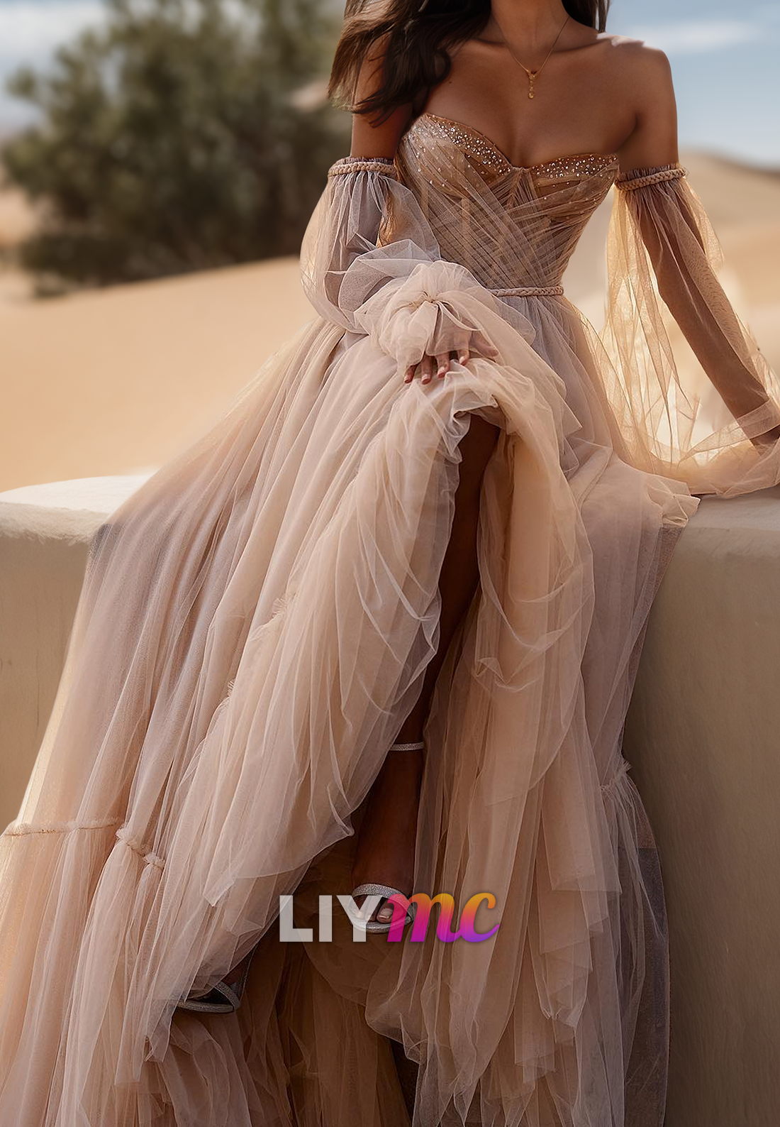 Sweetheart Long Sleeves Tulle A-Line Wedding Ball Gown Dress