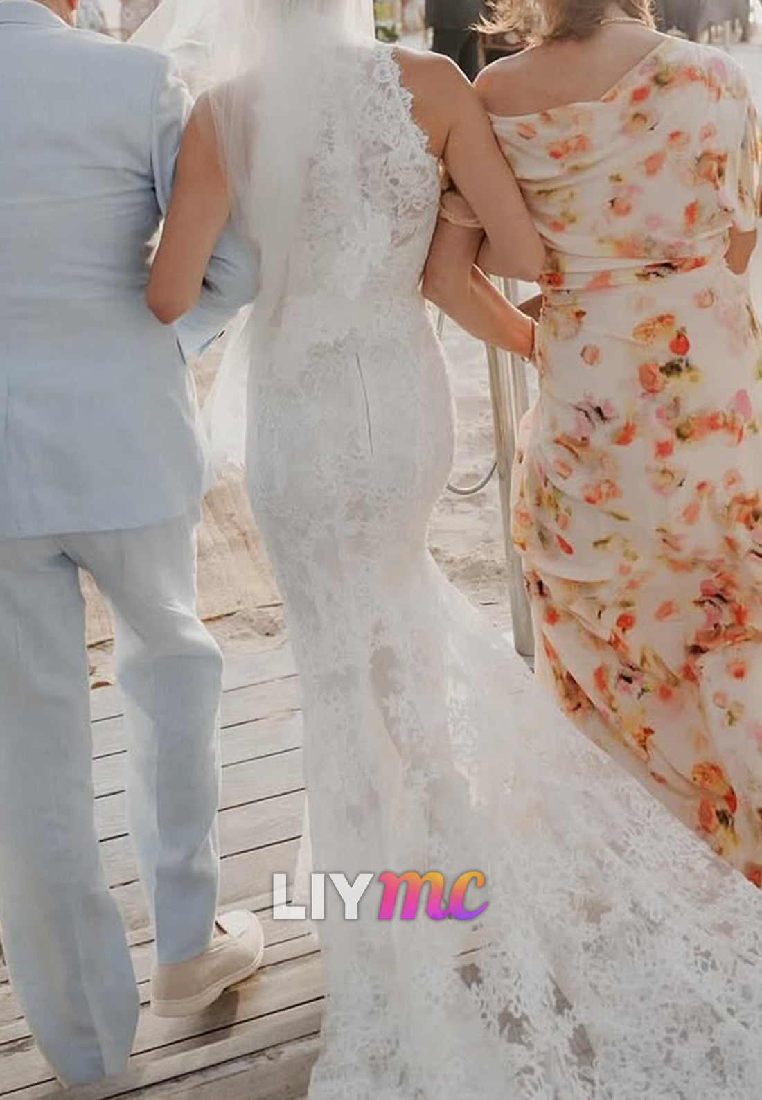 Halter Lace Appliques Mermaid Wedding Dress