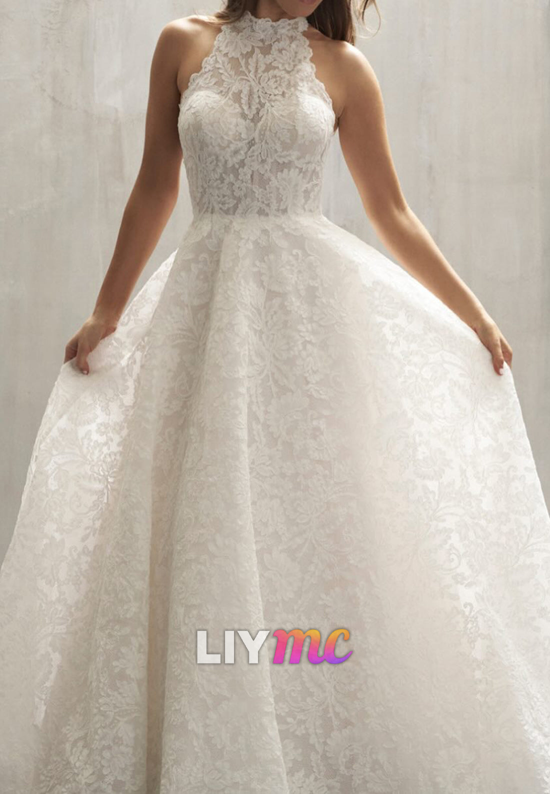 Halter Sleeveless Lace Appliques A-Line Wedding Dress