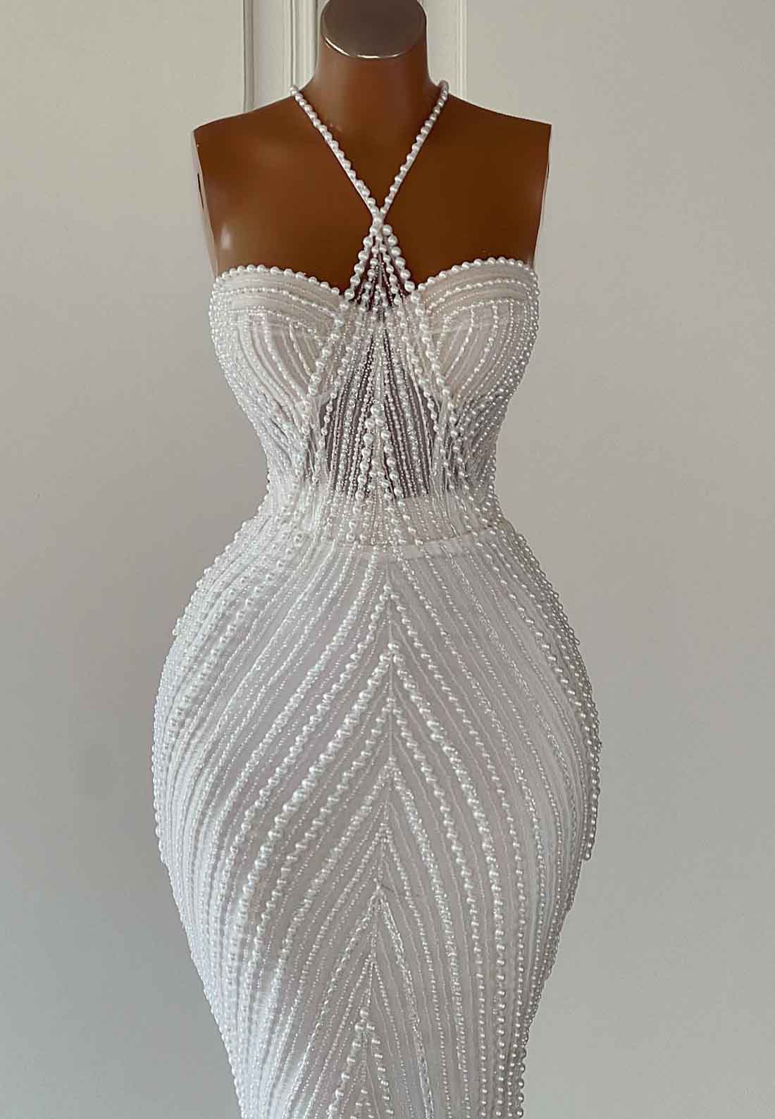 Halter Straps Sweetheart Beaded Emboridery Wedding Dress Mermaid Evening Dress