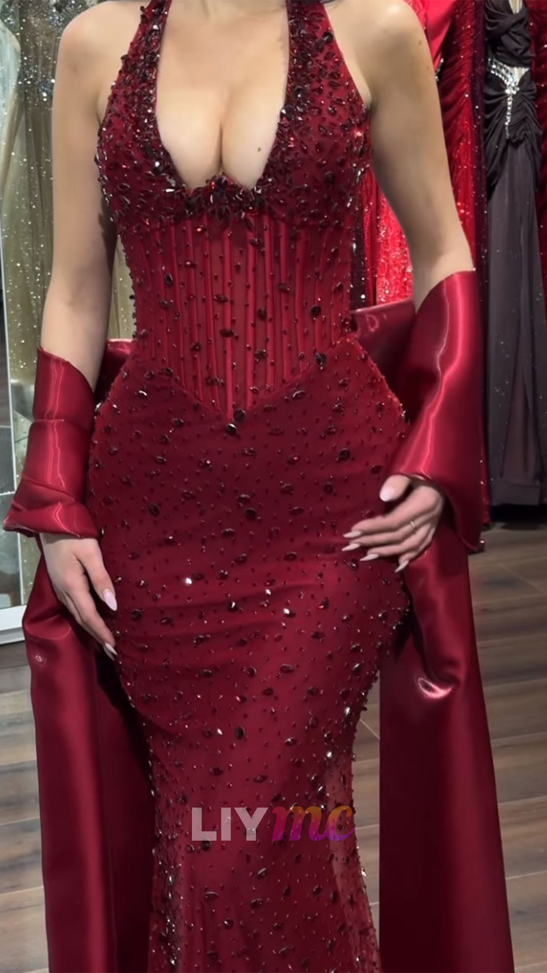 Halter V-Neck Rhinestons Sparkly Mermaid Prom Dress