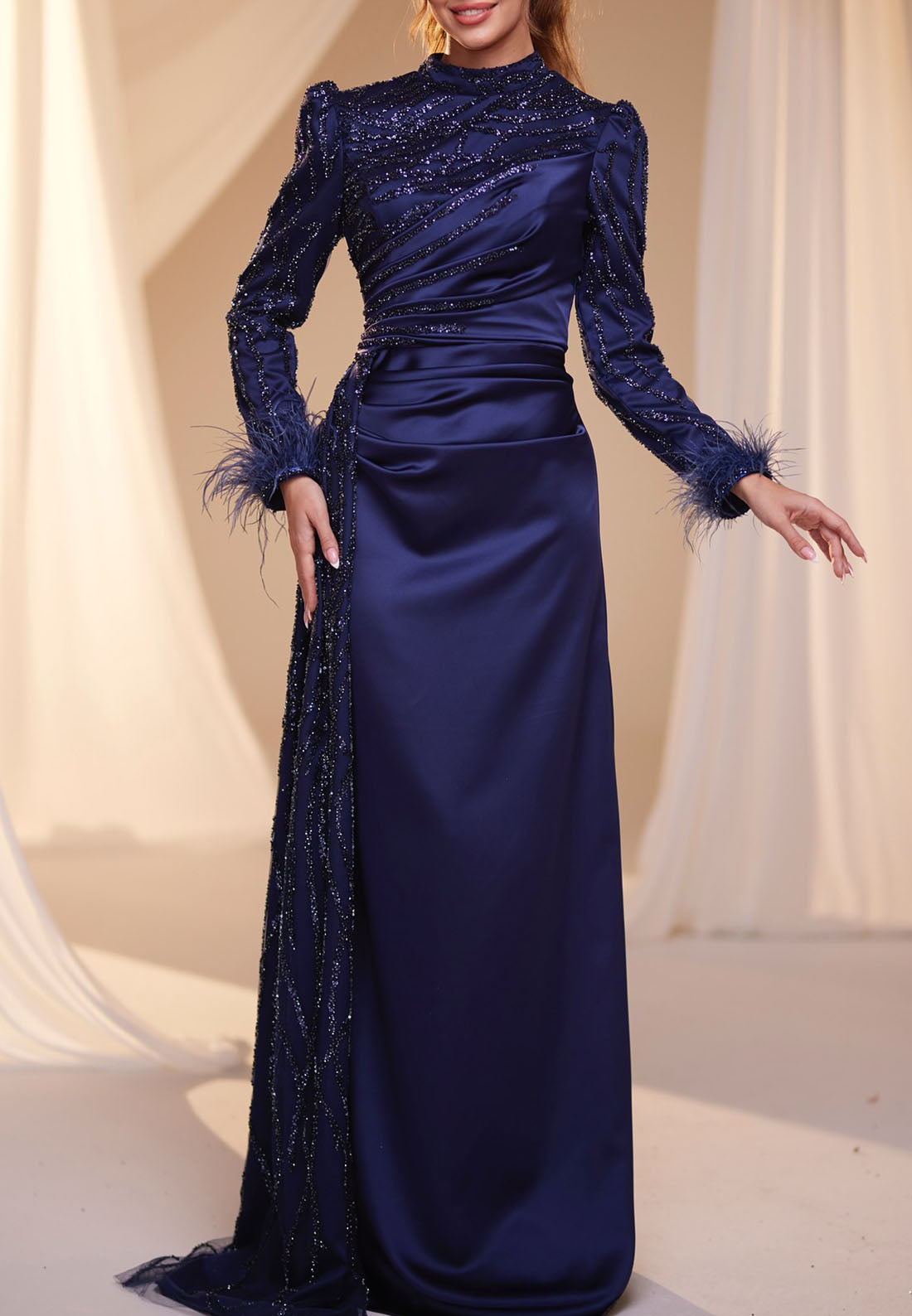 High Neck Long Sleeves Beaded Emboridery Sheath Mother of Bride Dress