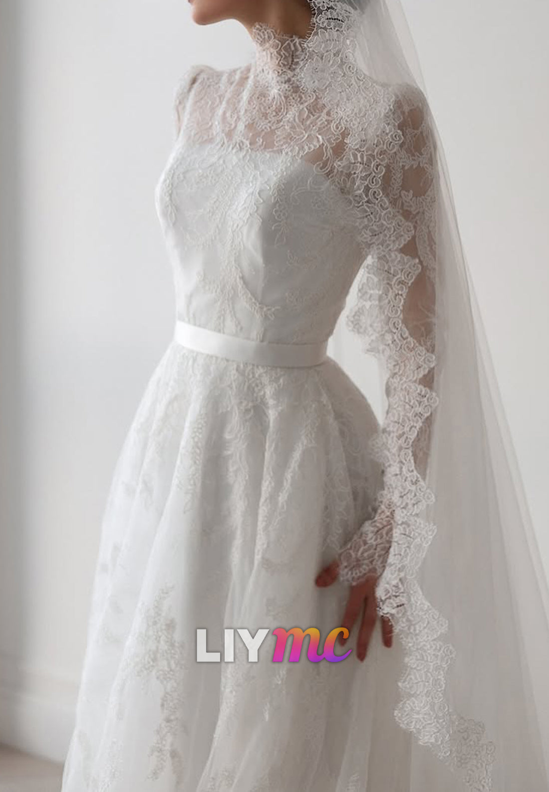 High Neck Long Sleeves Lace Appliques A-Line Wedding Dress