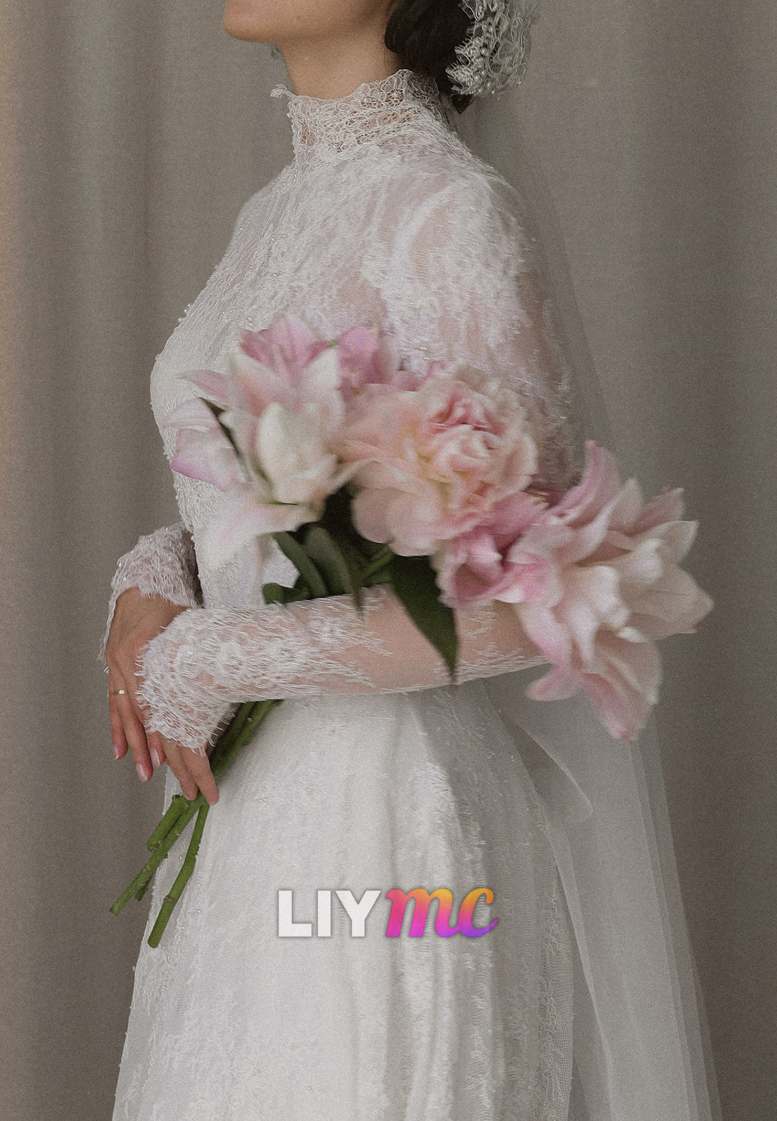 High Neck Long Sleeves Lace Appliques A-Line Wedding Dress