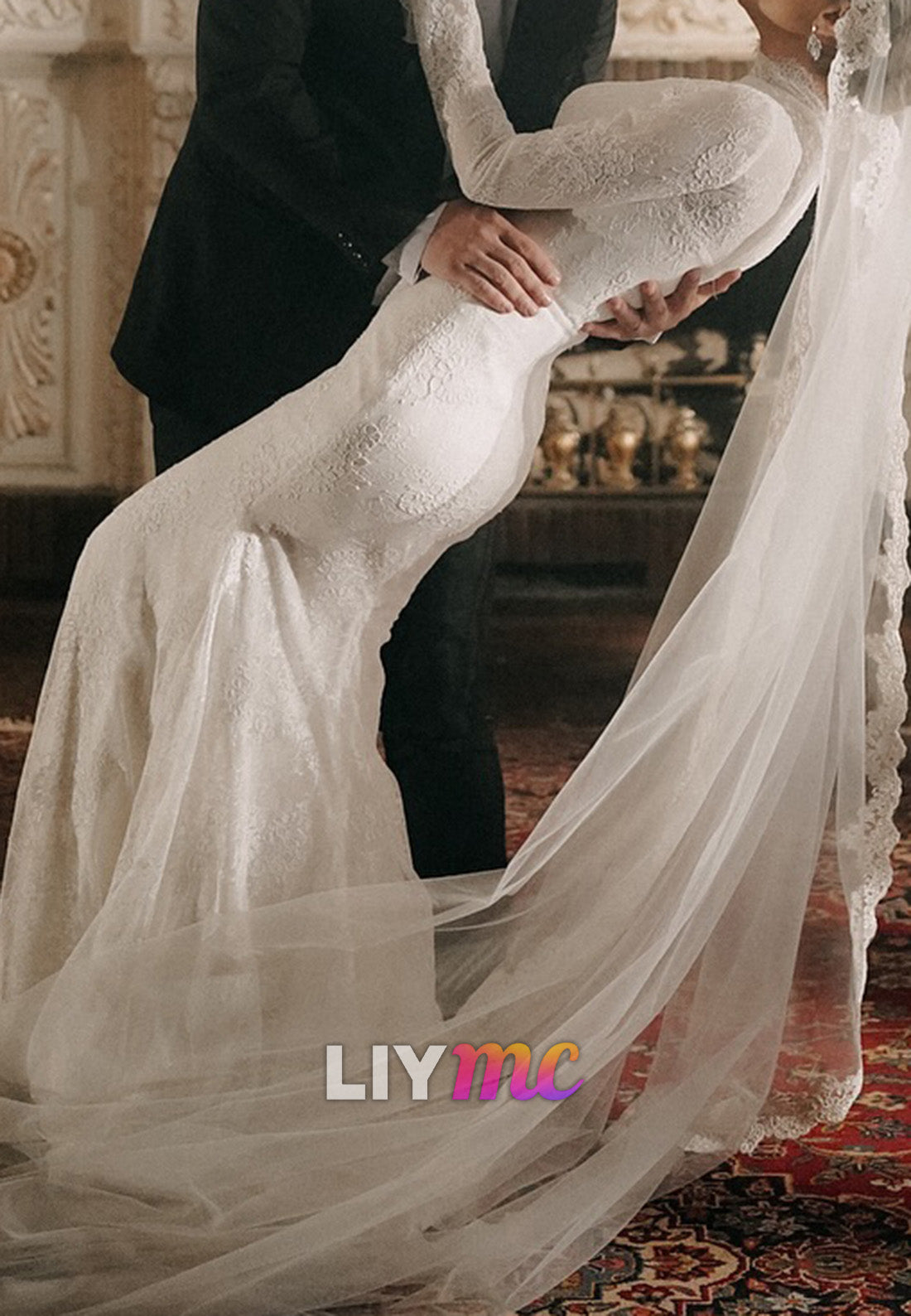 High Neck Long Sleeves Lace Appliques Mermaid Wedding Dress