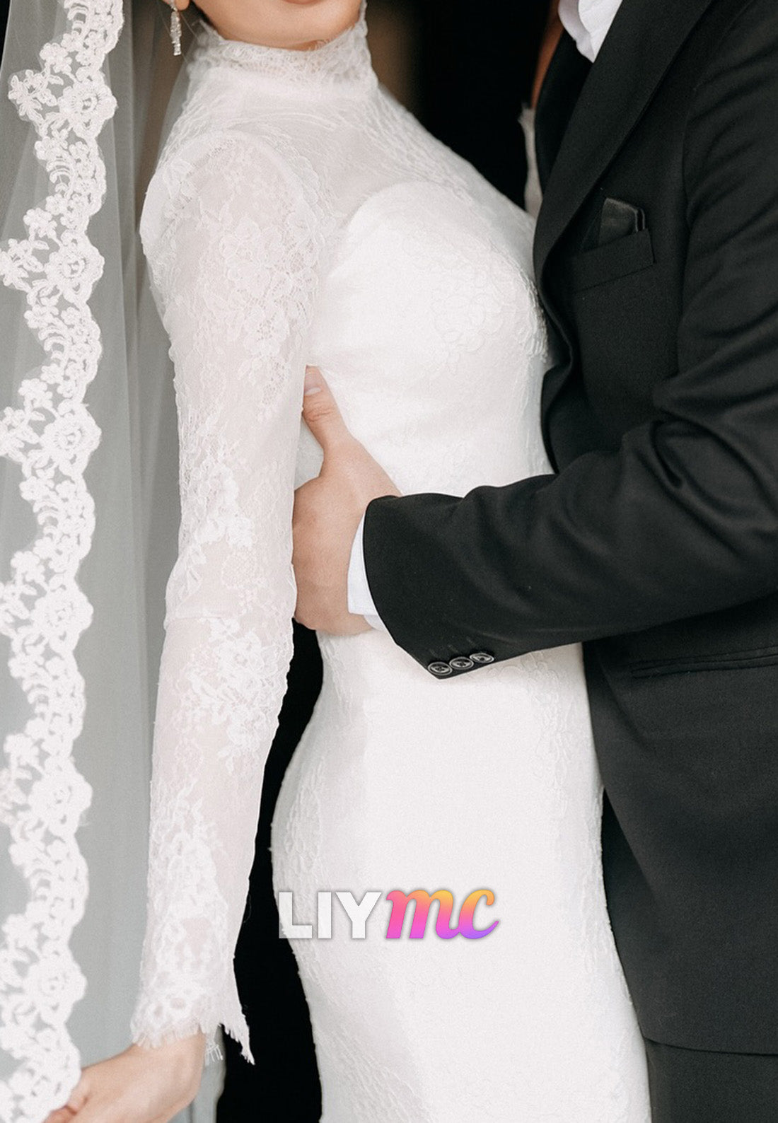 High Neck Long Sleeves Lace Appliques Mermaid Wedding Dress