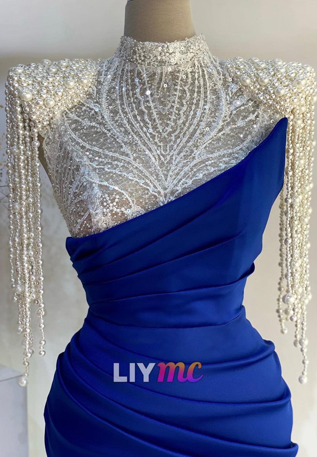 High Neck Sleeveless Pleated Beading Evening Dress Sheath Prom Dress