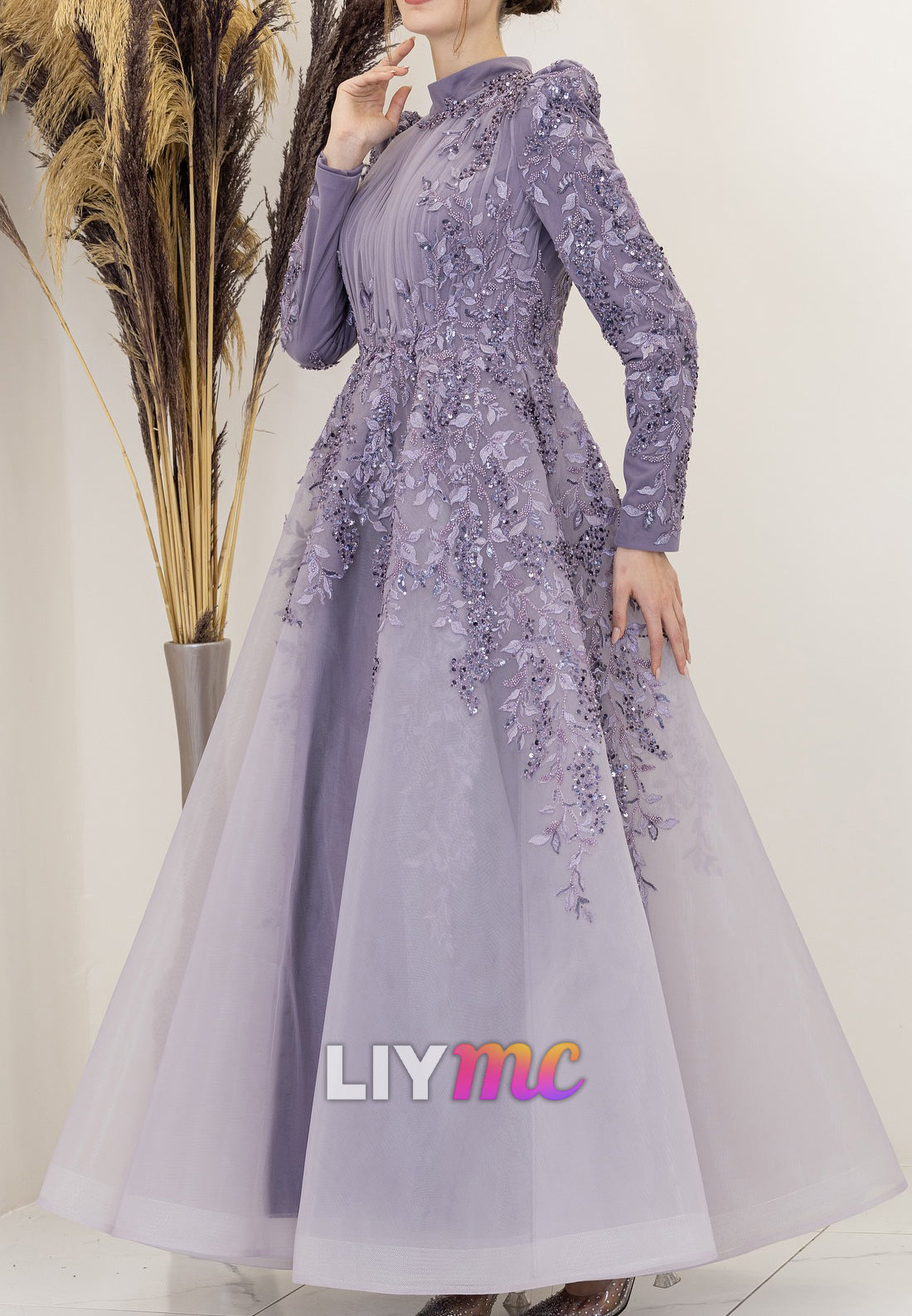 High Neck Long Sleeves Sequins Appliques A-Lien Evening Dress