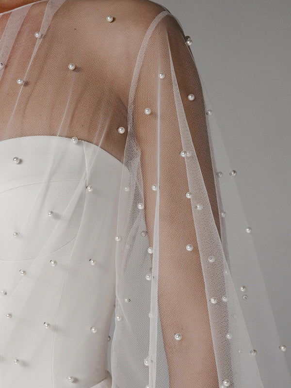 White Chiffon Sweetheart Neckline Asymmetrical Length Formal Party Dress with Lace Sleeves