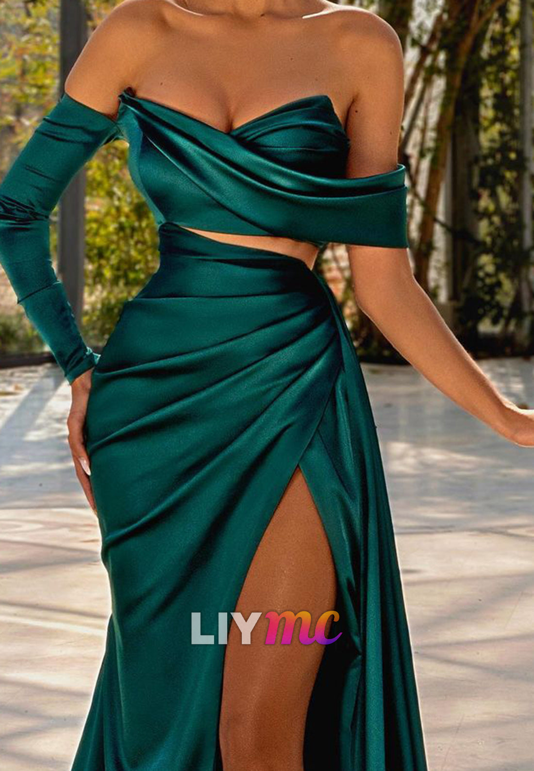 Scoop Strapless Ruched High Slit Sheath Prom Dress