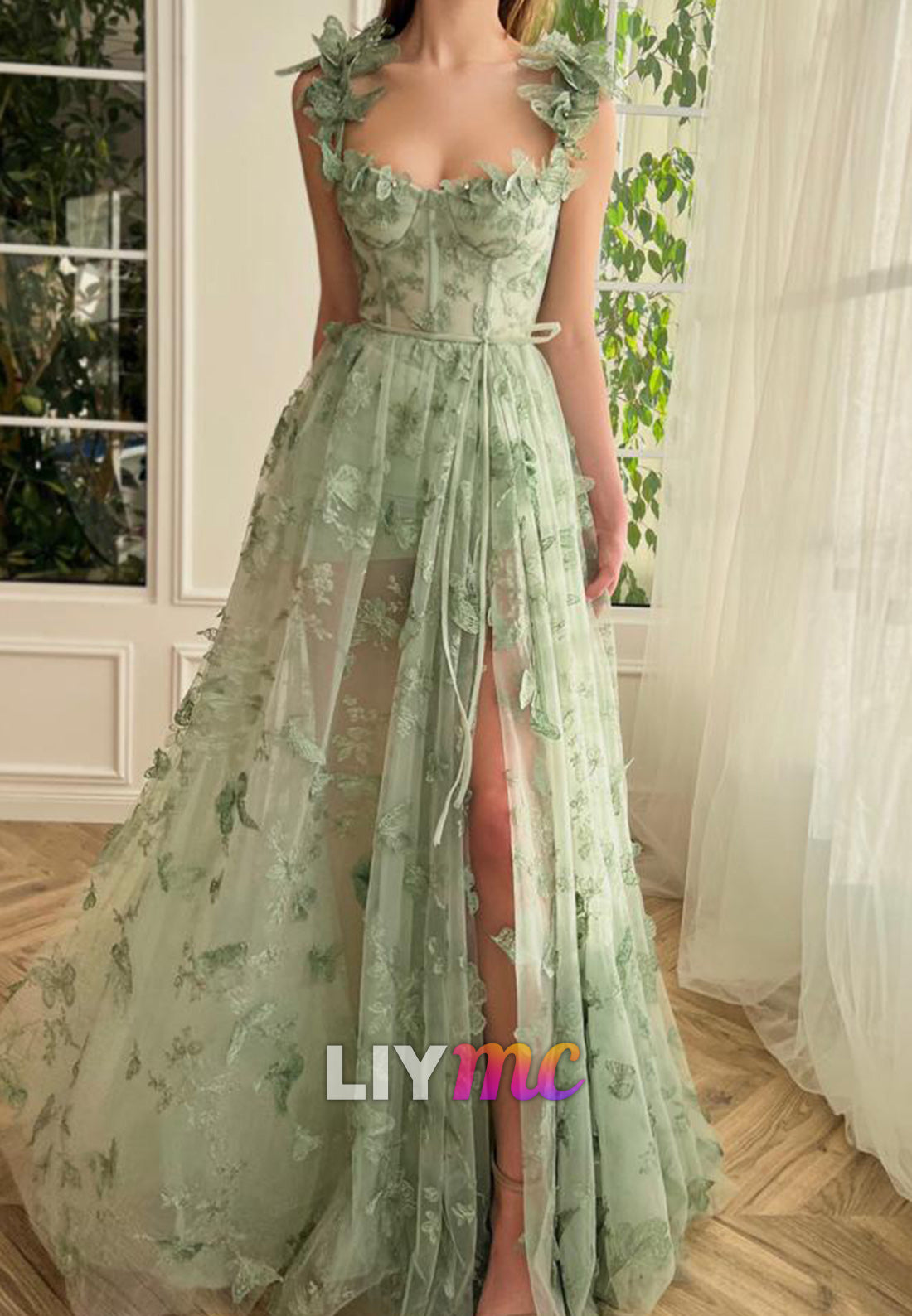 Sweetheart Sleeveless A-Line Floral Embellished Prom Dress