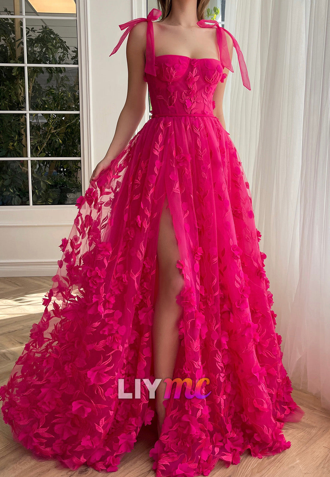 Semi-Sweetheart Straps Pleated A-Line Appliques Prom Dress