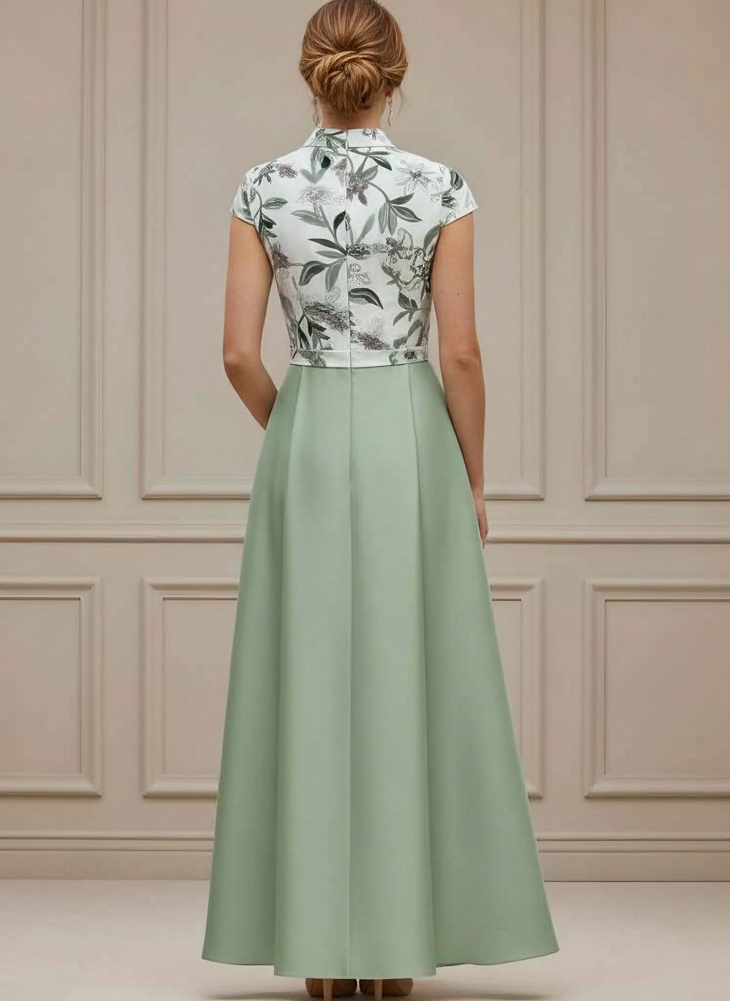 A-Line/Princess V-Neck Satin Mother of the Bride Dresses with Sash Short Sleeves Ankle-Length Floral