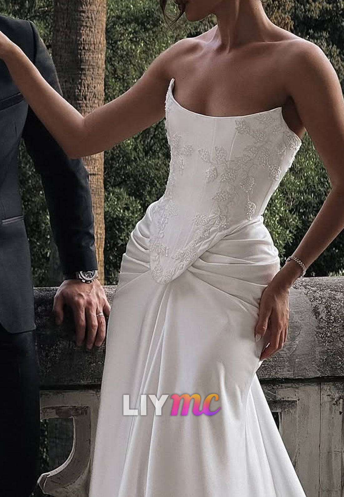 Off-Shoulder Appliques Corset Ruched Mermaid Wedding Dress