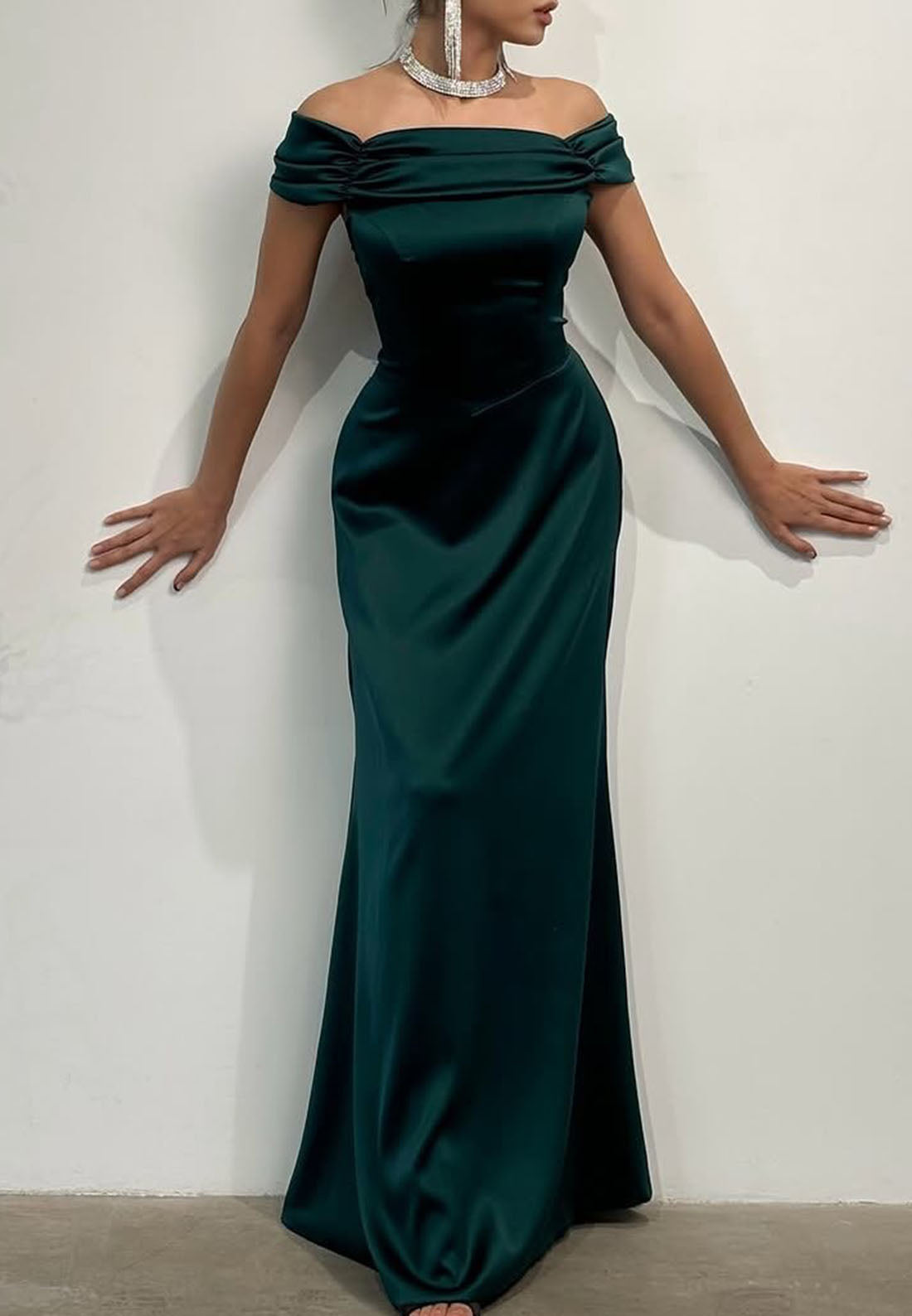 Off-Shoulder Cap Sleeves Formal Dress Sleek Sheath Prom Dress