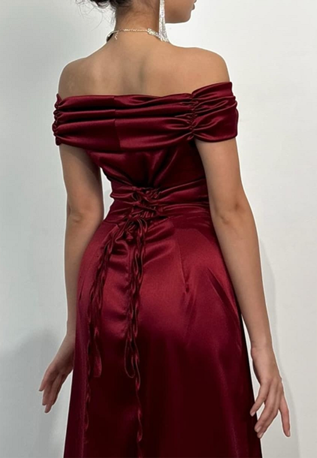 Off-Shoulder Cap Sleeves Formal Dress Sleek Sheath Prom Dress