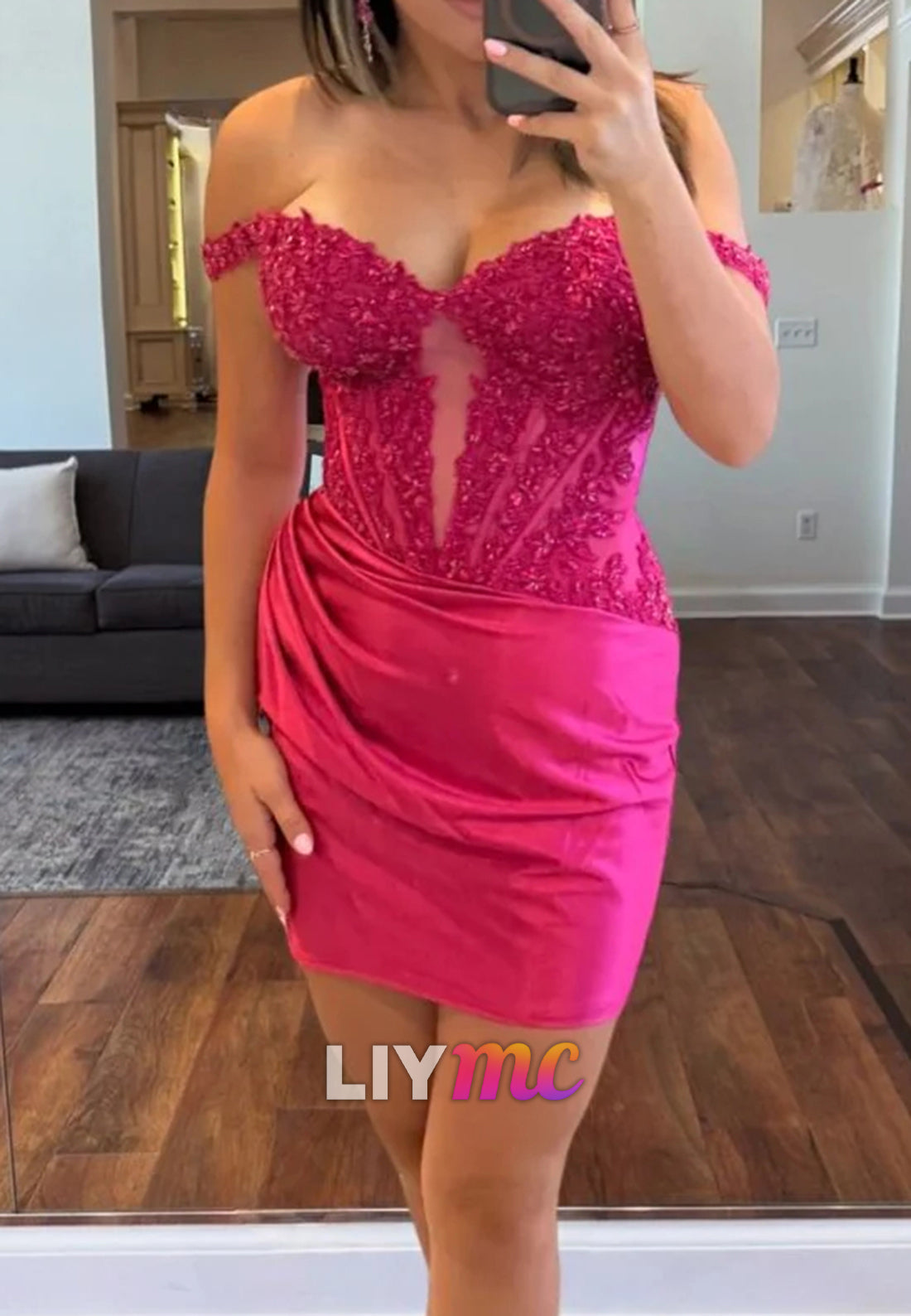 Off-Shoulder Fitted Pleated Appliques Sheath Party Homecoming Dress