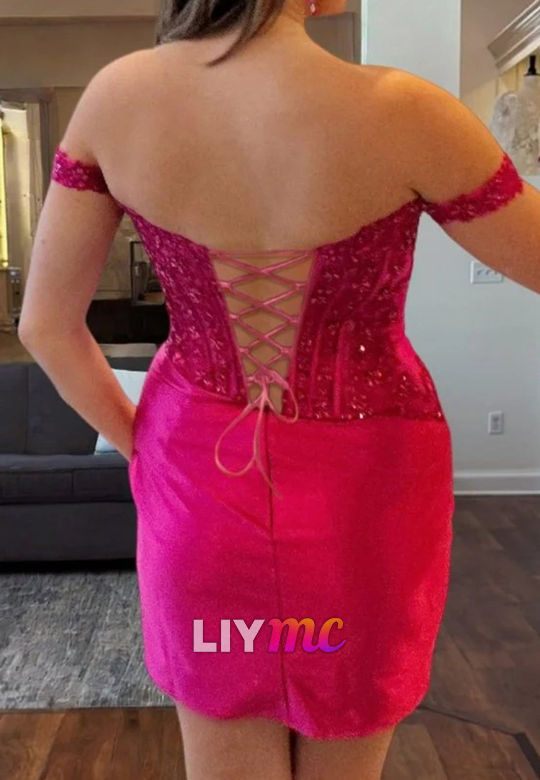 Off-Shoulder Fitted Pleated Appliques Sheath Party Homecoming Dress