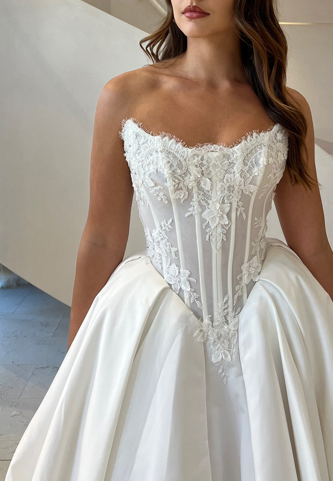 Off-Shoulder Lace Appliques A-Line Satin Wedding Dress
