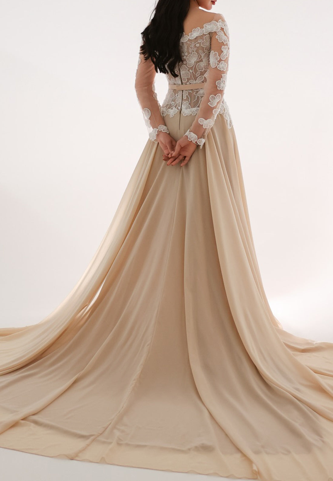Off-Shoulder Long Sleeves Appliques Chiffon A-Line Formal Dress