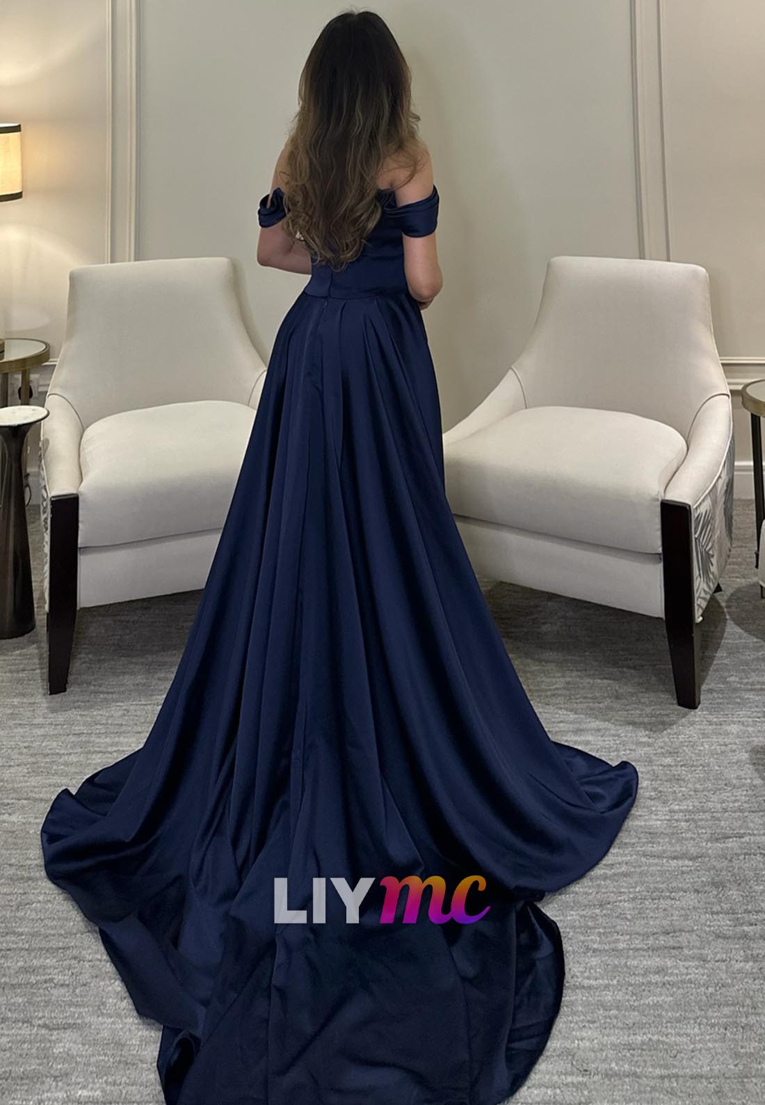 Off-Shoulder Pleated Sheath Sleeveless Evening Dress
