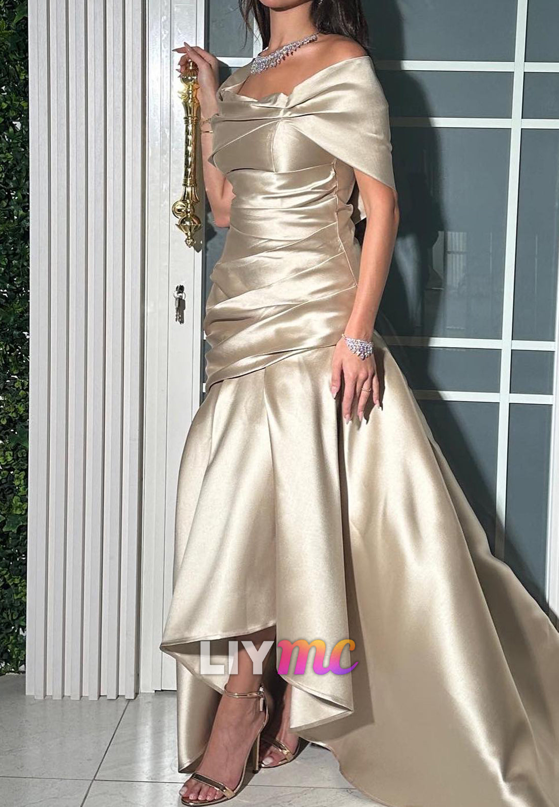 Off-Shoulder Short Sleeves Pleated Satin Mermaid Mother of Bride Dress