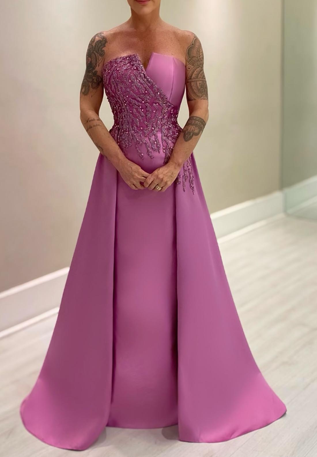 Off-Shoulder Sleek Satin Appliques Sheath Mother of Bride Dress