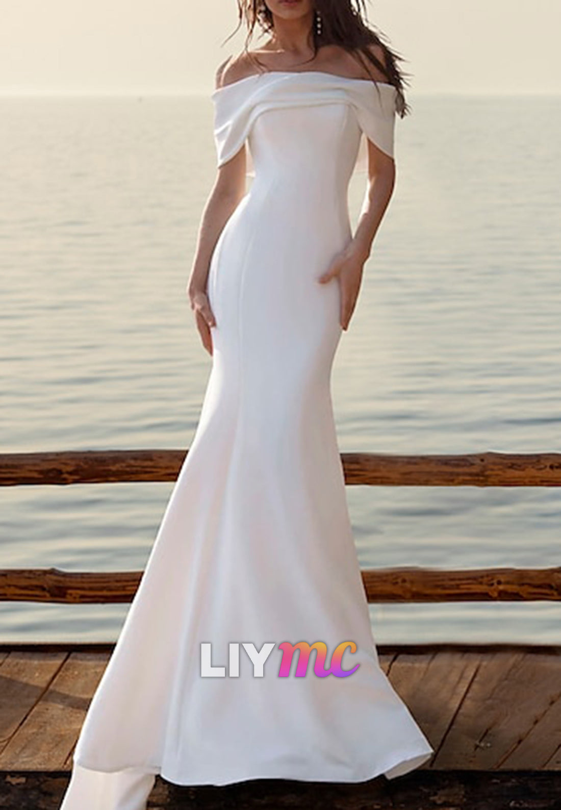 Off-Shoulder Sleeveless Fitted Sleek Mermaid Wedding Dress