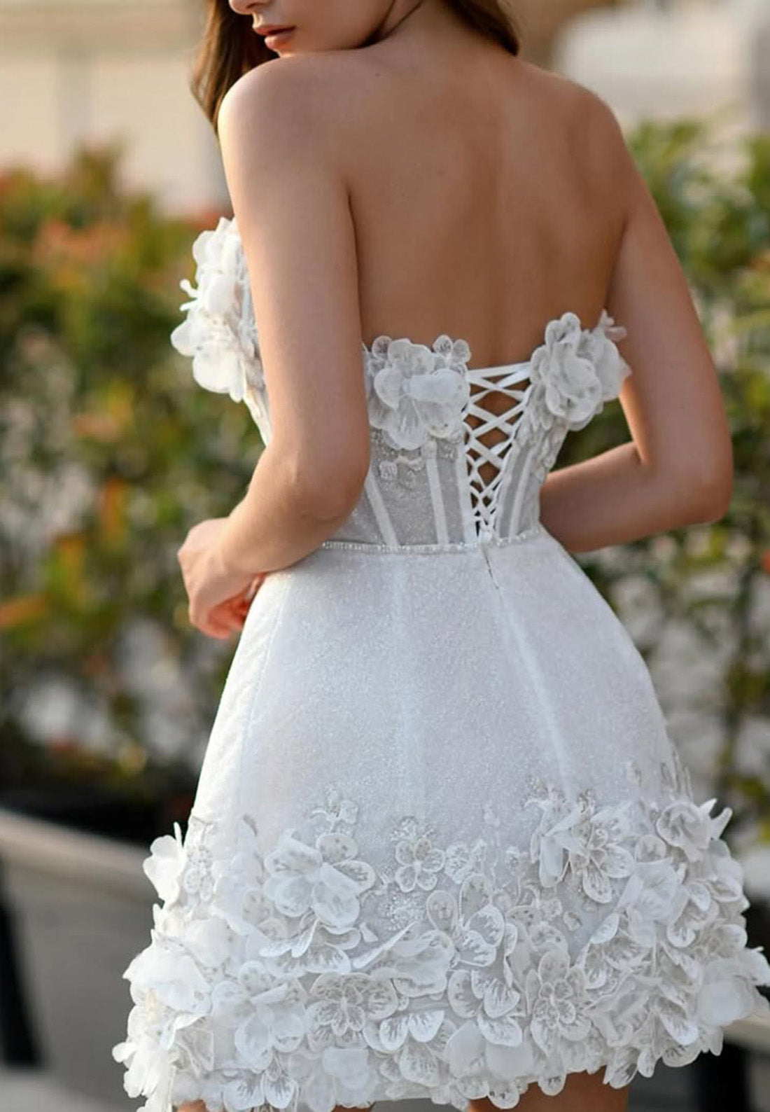 Off-Shoulder Sleeveless Floral Appliques A-Line Short Wedding Dress