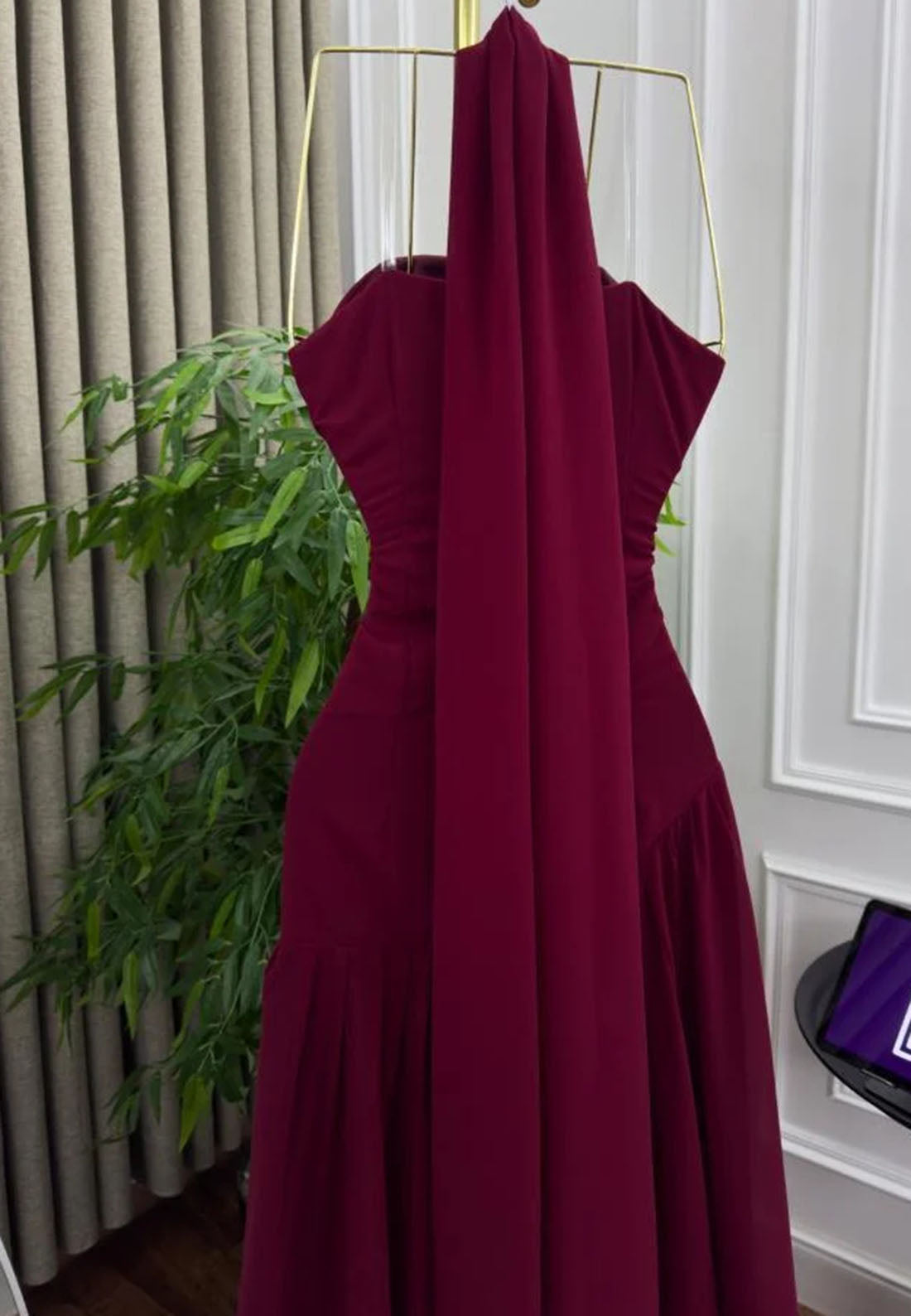 Off-Shoulder Sleeveless Pleated A-Line Evening Dress