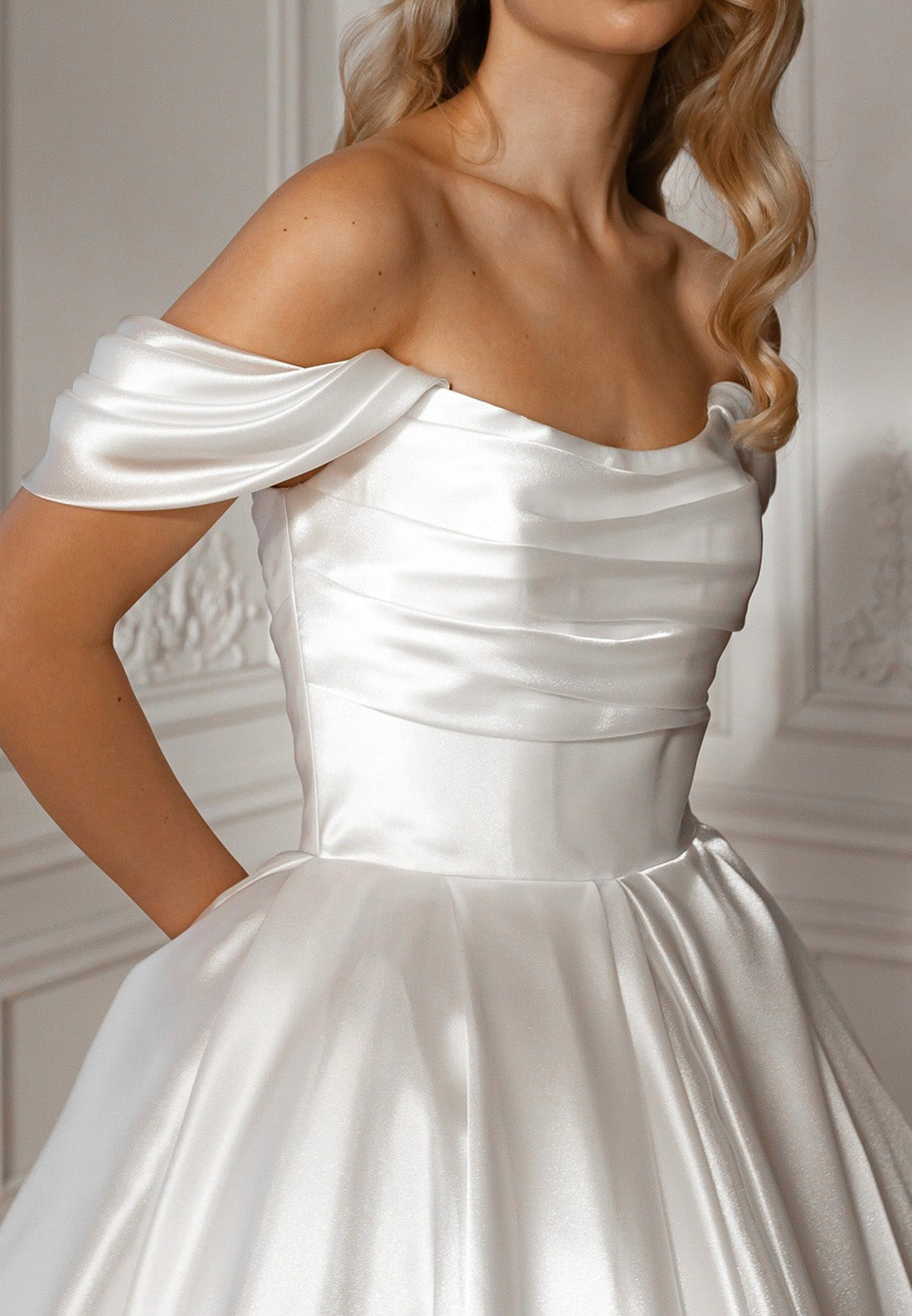 Off-Shoulder Sleeveless Sleek Pleated A-Line Midi Wedding Dress
