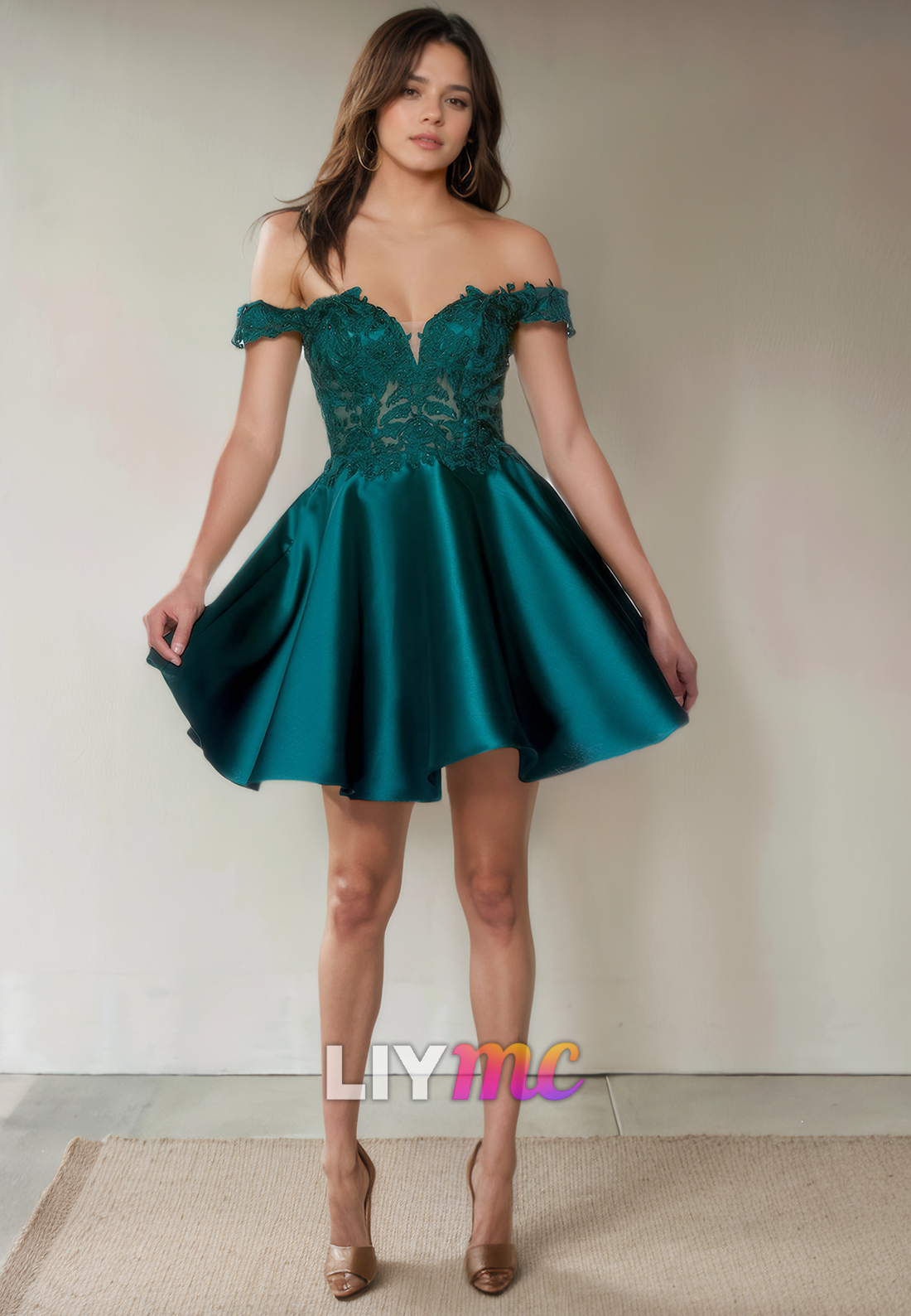 Off-Shoulder Strapless Appliques Pleated A-Line Short Homecoming Dress