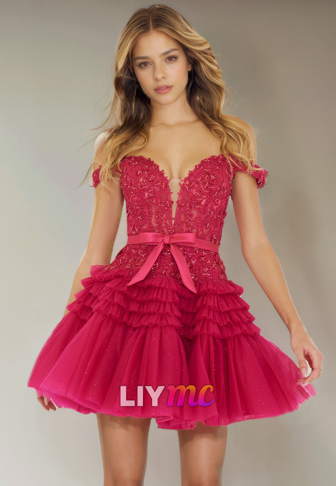 Off-Shoulder Strapless Appliques Tulle A-Line Short Homecoming Dress